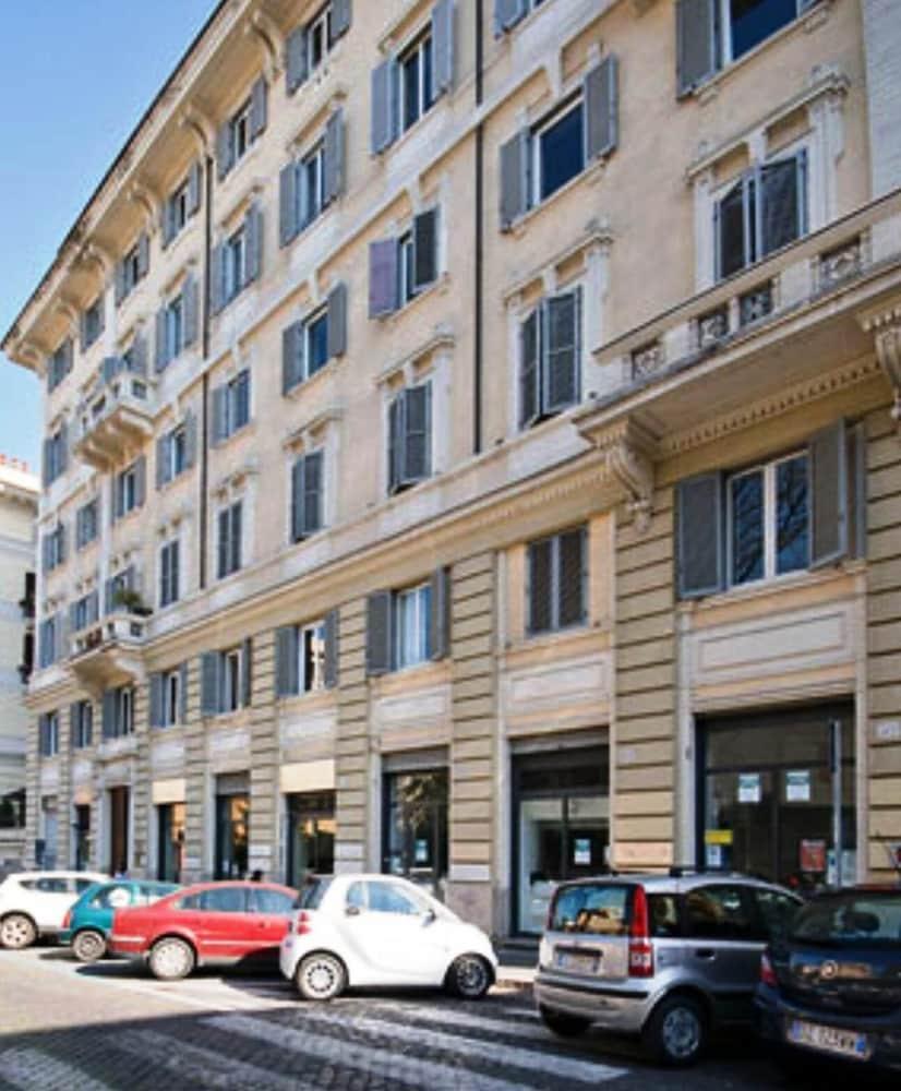Mf Hotel Рим Екстер'єр фото