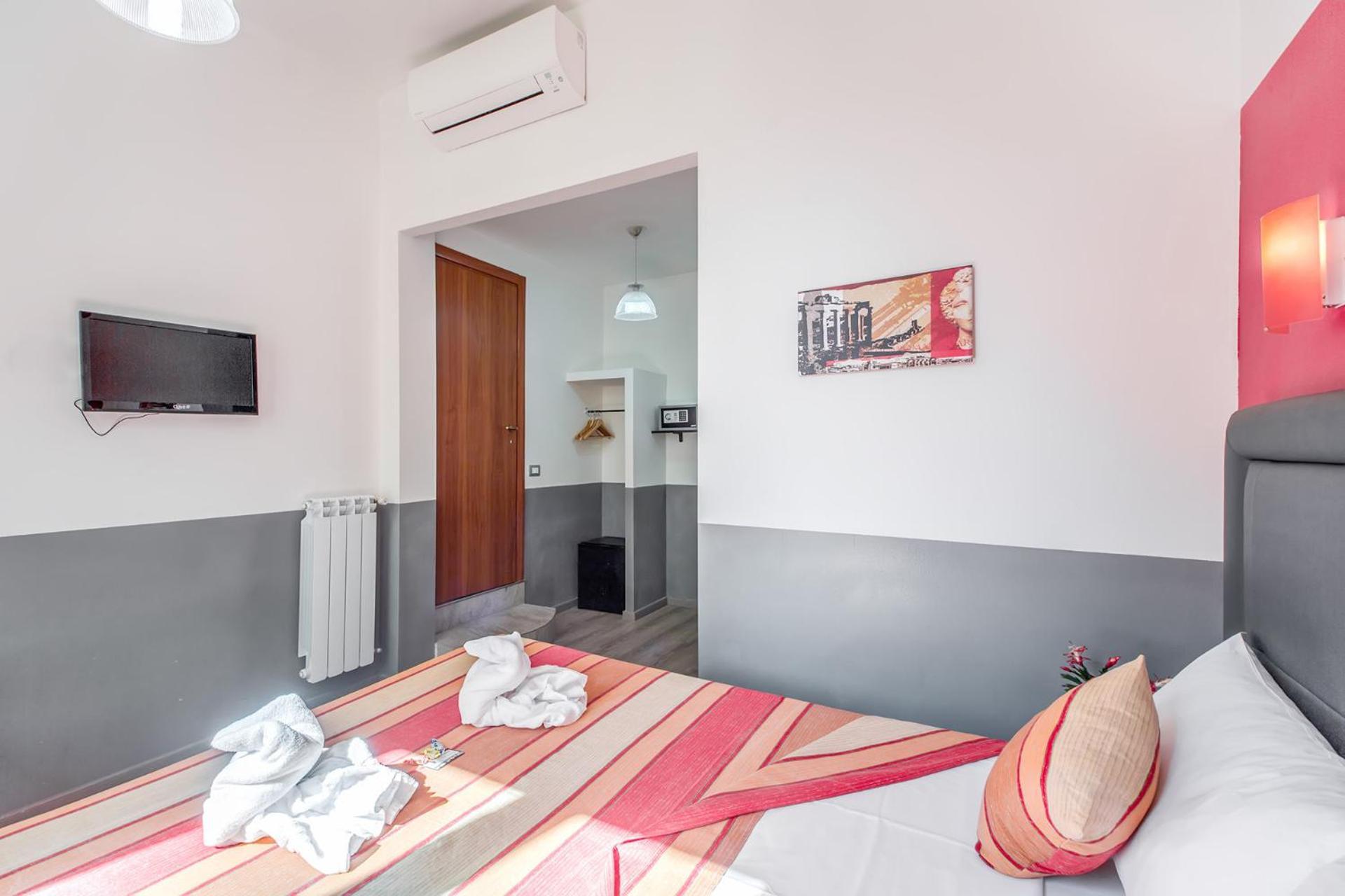 Mf Hotel Рим Екстер'єр фото
