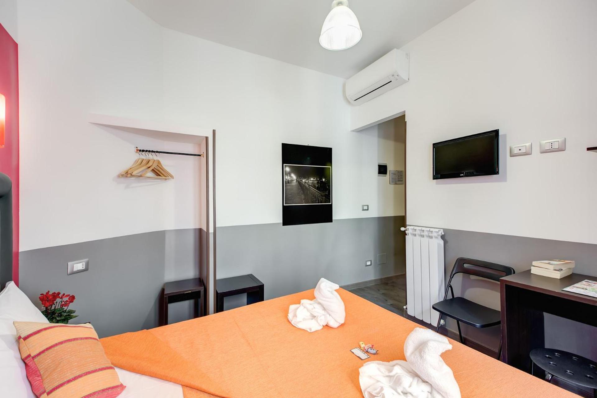 Mf Hotel Рим Екстер'єр фото