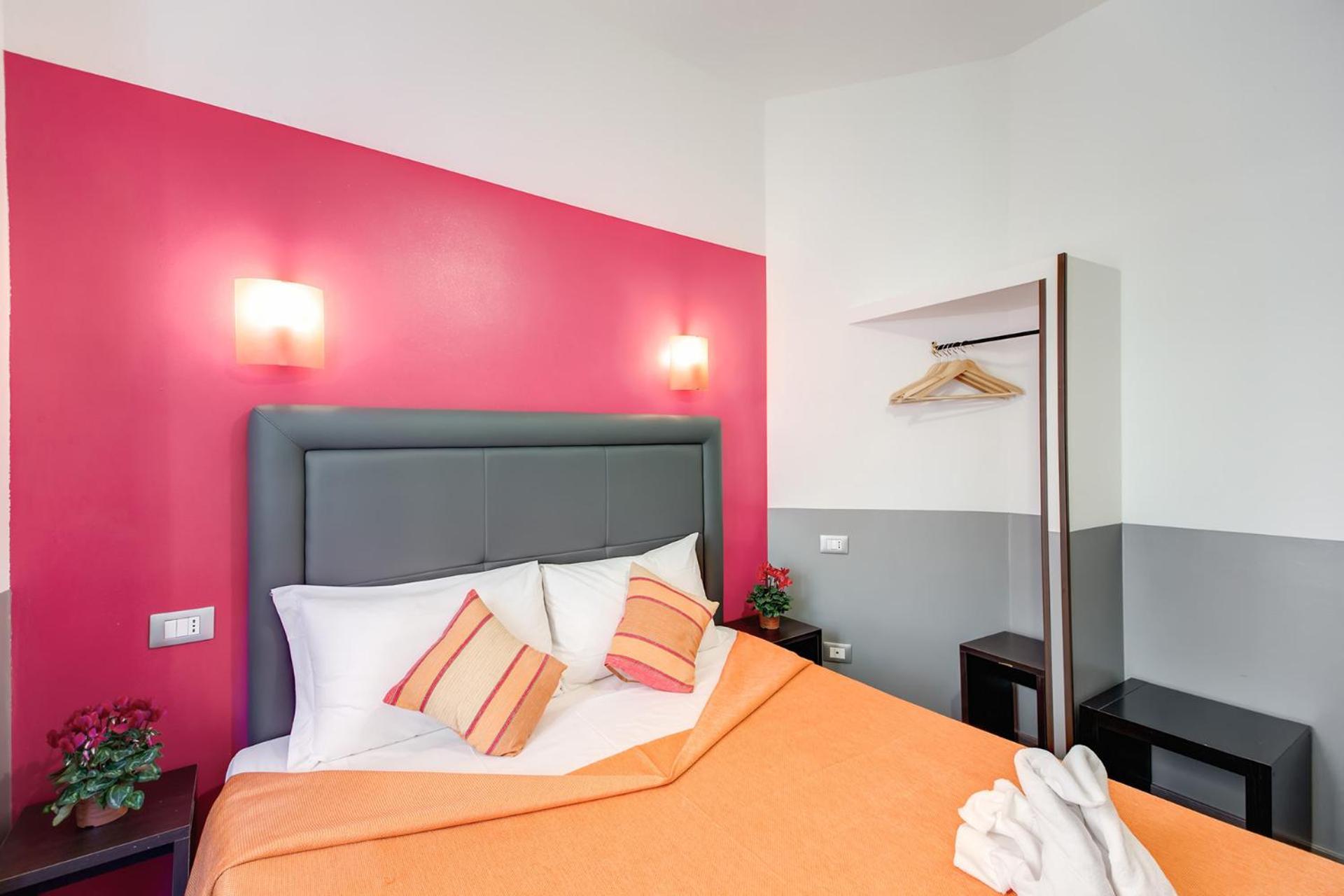 Mf Hotel Рим Екстер'єр фото