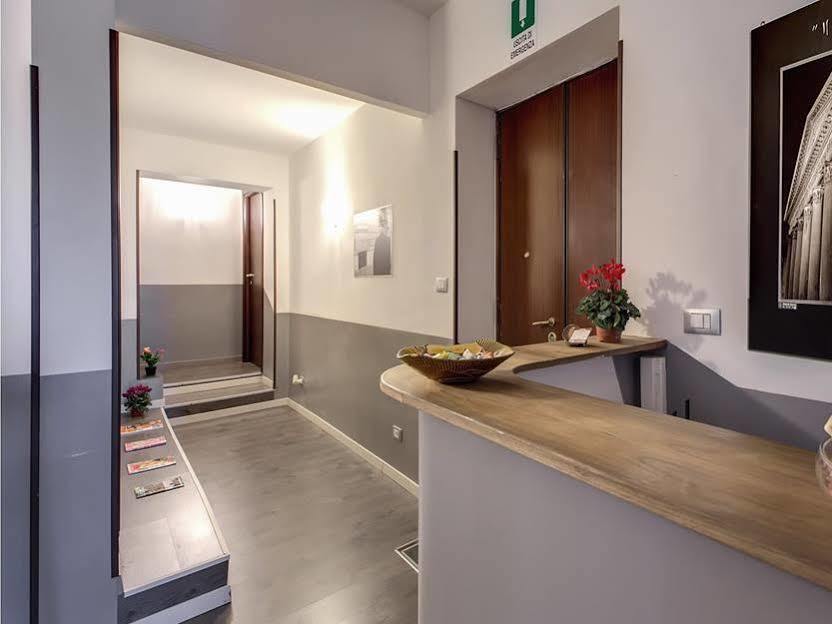 Mf Hotel Рим Екстер'єр фото